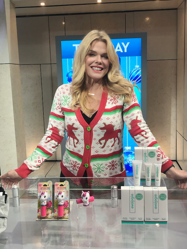 More Beauty Gifting 🎄on Chicago’s Daytime 📺