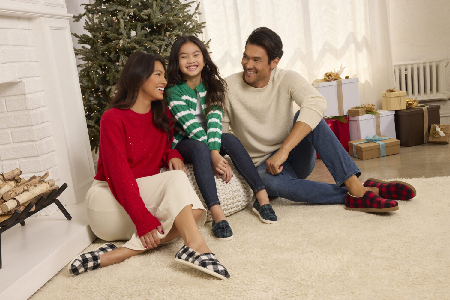 2025 Holiday Gift Guide: Thoughtful Gifts They’ll Actually Use (and Love)